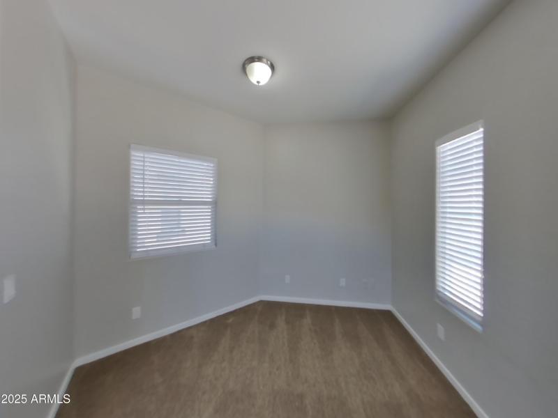 8_pc_yi4NpZHG7u_DLQCkzlevT_layout_1