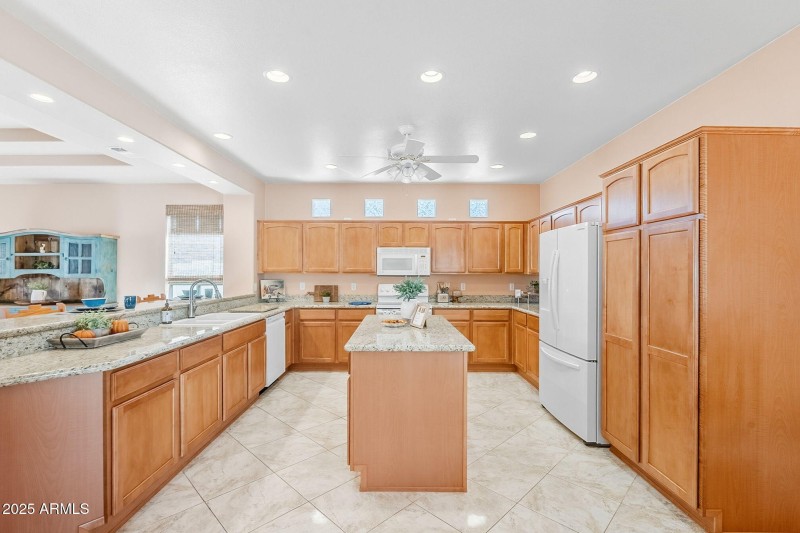 Massive Kitchen