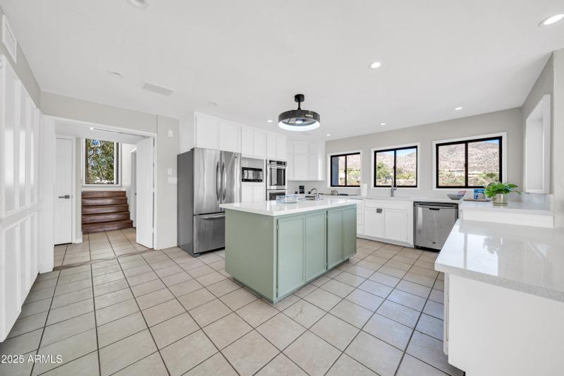 11602 E Manana Rd-12