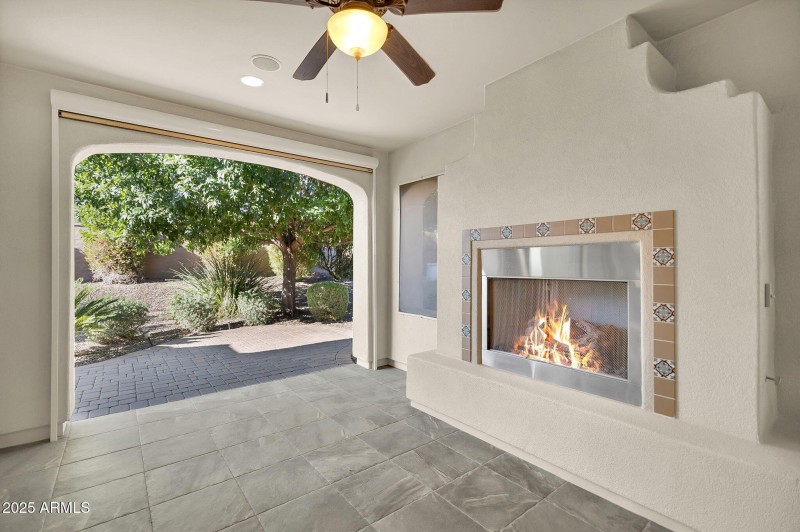 Retractable Outdoor Shade!