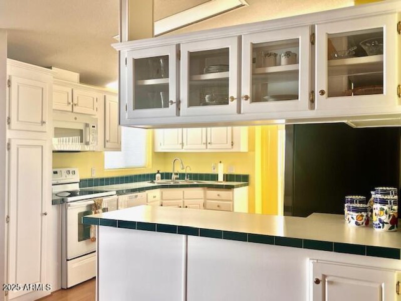 Lots of counter space