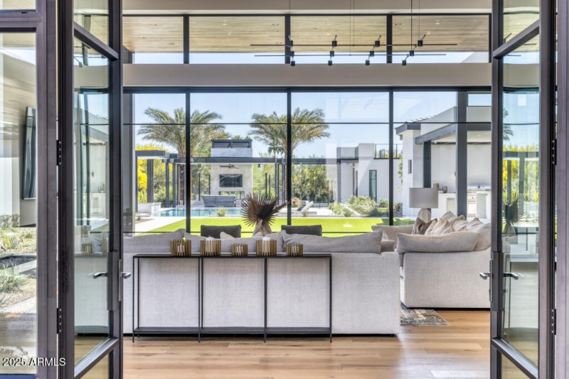 Stunning Entryway