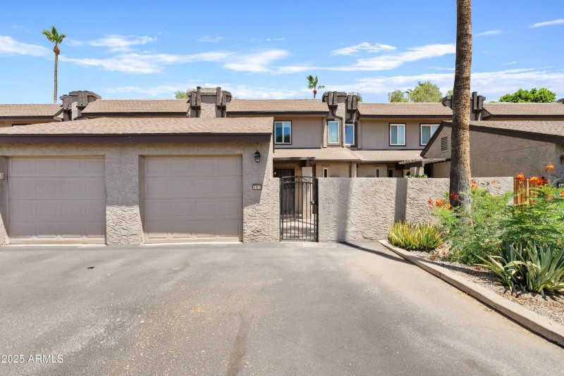 1 car garage