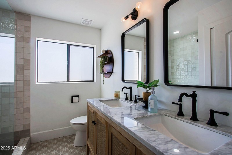 3rd Bath 1