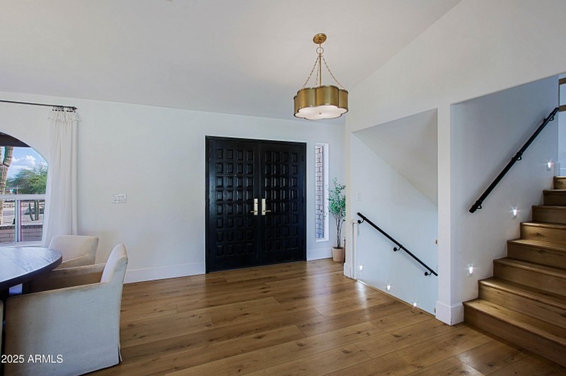Foyer 1