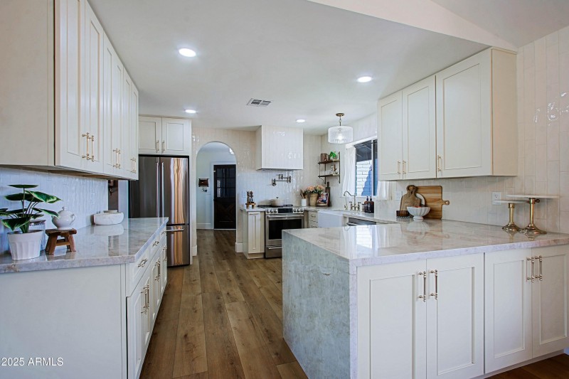 Kitchen 2
