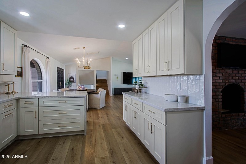 Kitchen 6