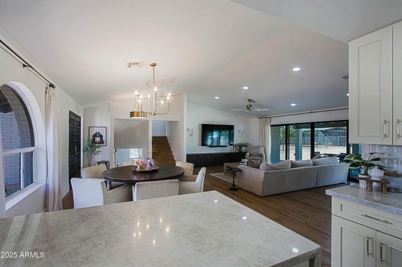 Kitchen 10