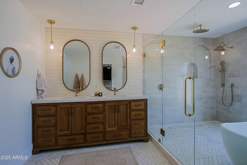 Master Bath 1