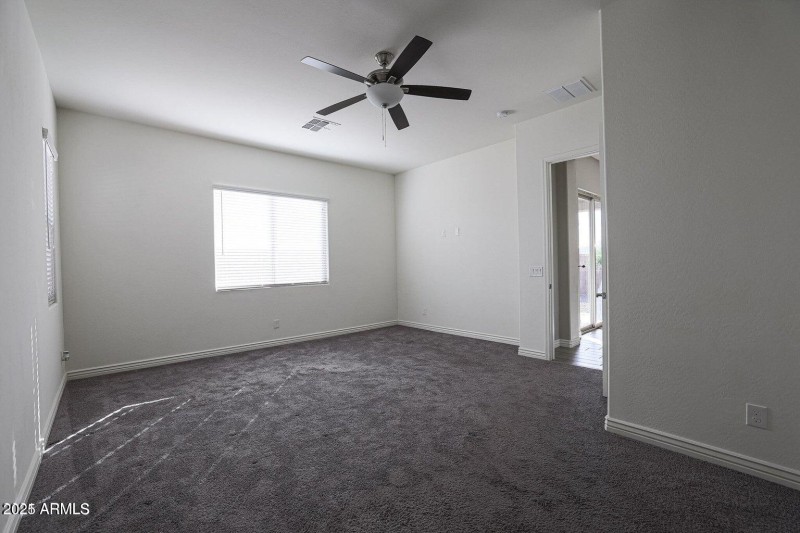 20211119033518774323000000-o