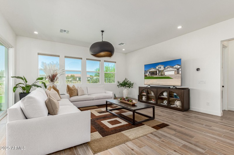 9 - Crawfordsville 17360