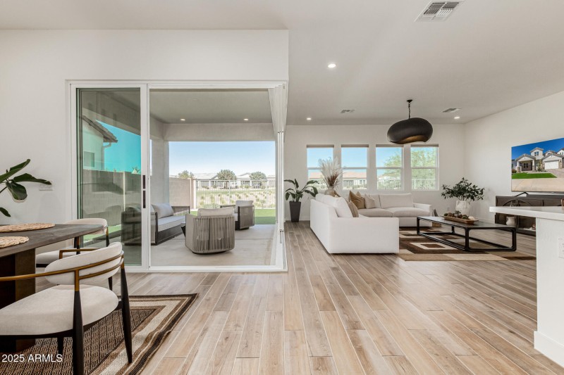 13 - Crawfordsville 17360