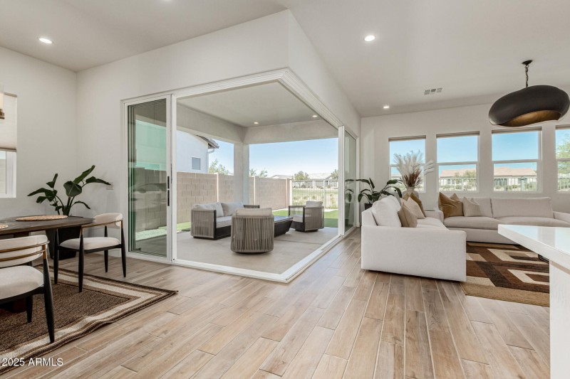 14 - Crawfordsville 17360