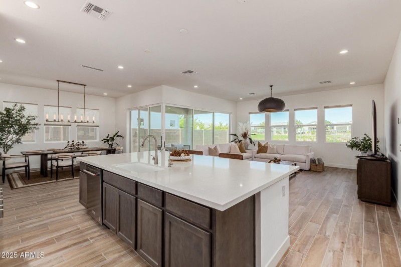 19 - Crawfordsville 17360