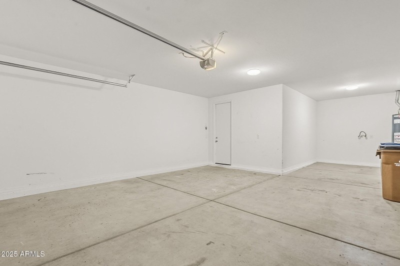 30-web-or-mls-Kirkland-30