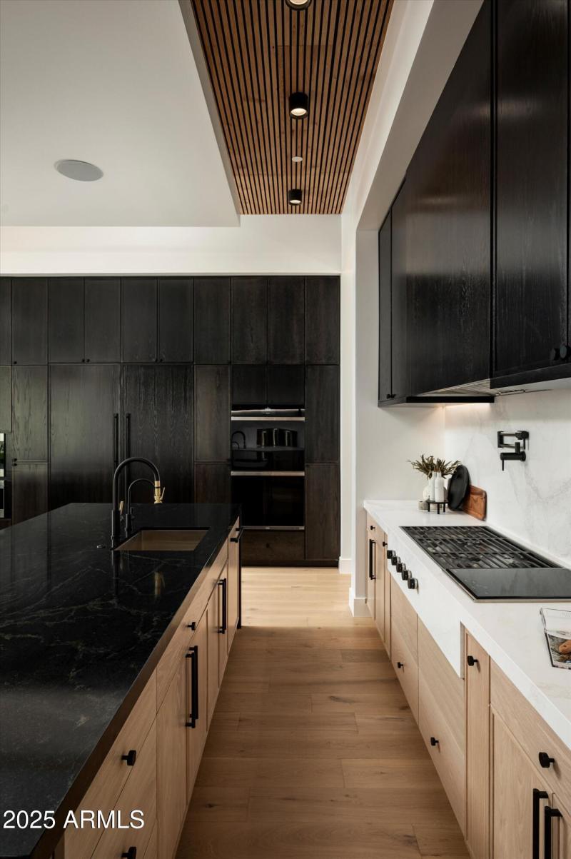 22-6535 N 40th Place-107