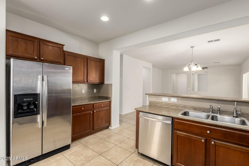 14 Pleasant Oak