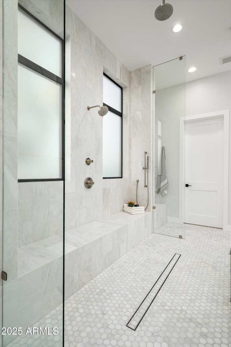 03-Twilight10220N66thSt-3