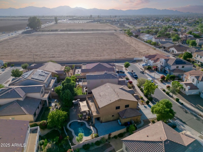 16157_W_Christy_Dr_Surprise_-_206_7