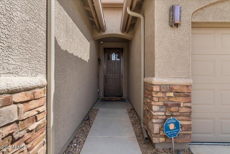 05-Front entry