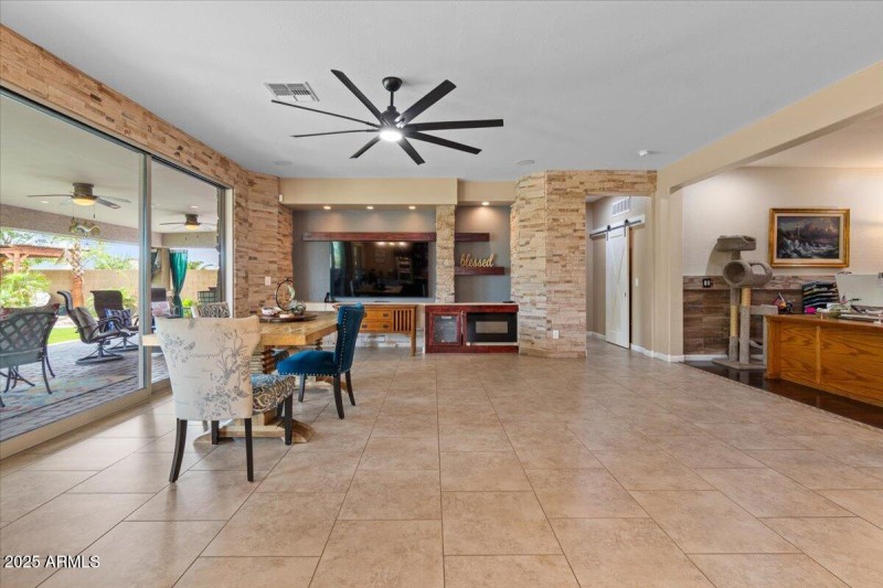 14-Living Room