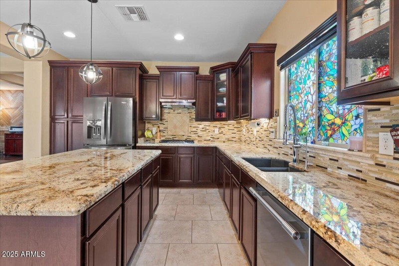 20-Kitchen