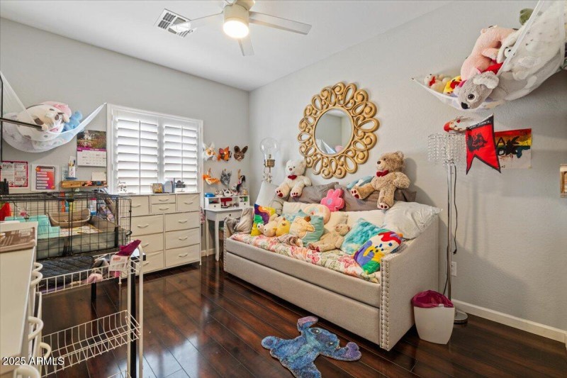 34-Bedroom 3