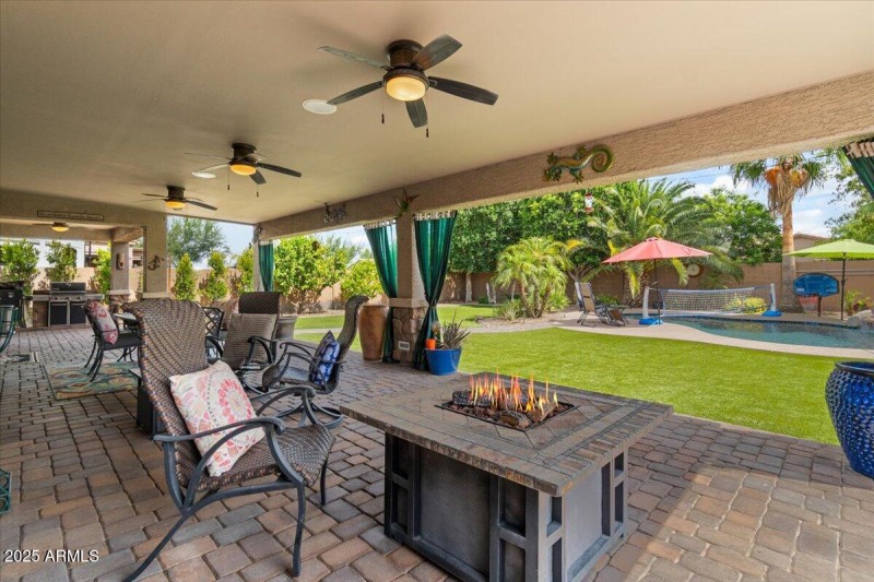 43-Back patio