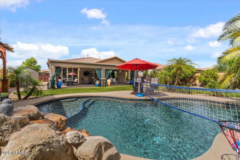 51-Pool and back of home