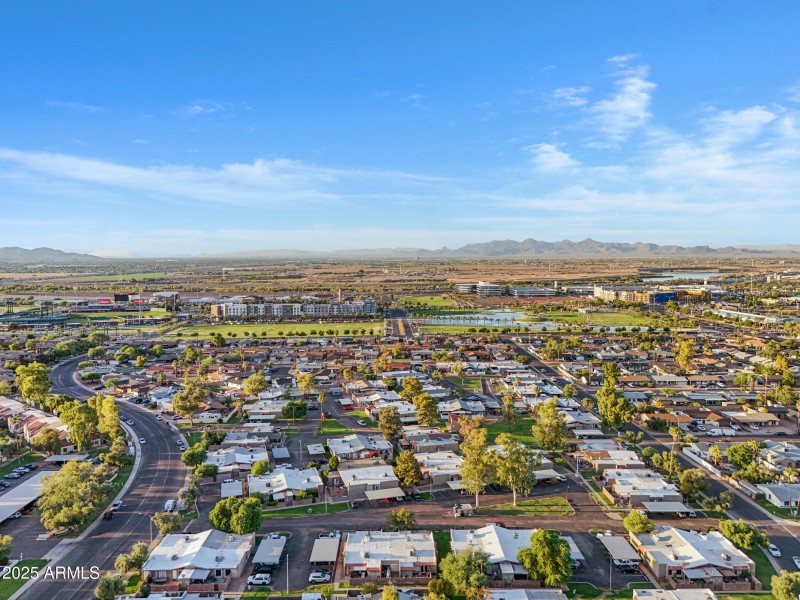 601 N May apt 27-23