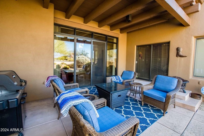 patio area with views