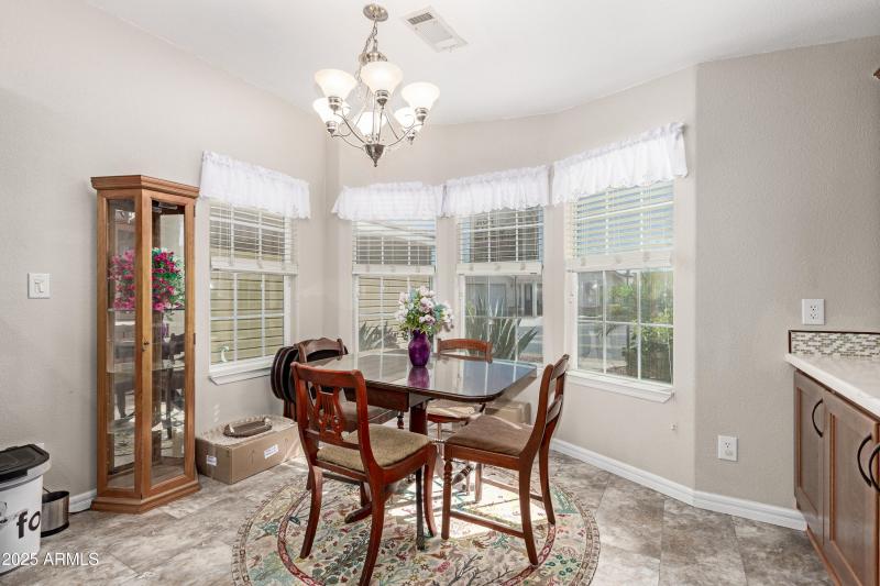 3301 S Goldfield Rd 4027