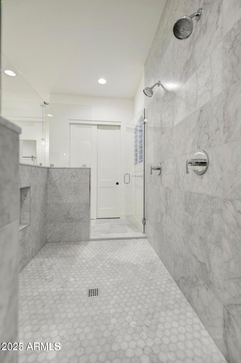 20220630121416136958000000-o