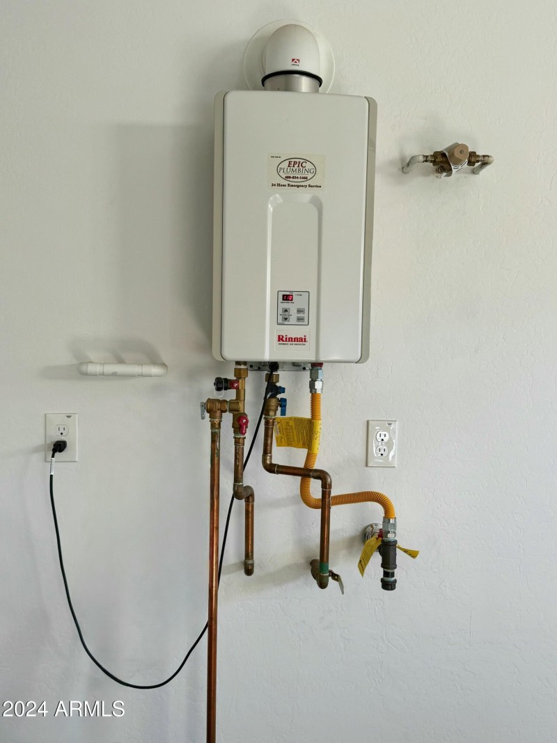 WATER HEATER
