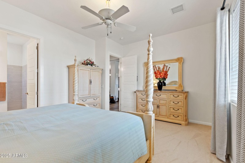 Primary Bed (2)