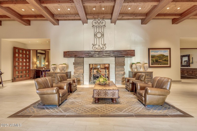 G-Lobby
