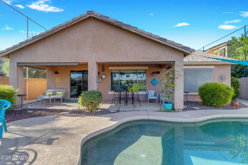 51_142_a4m_opnshw (1)