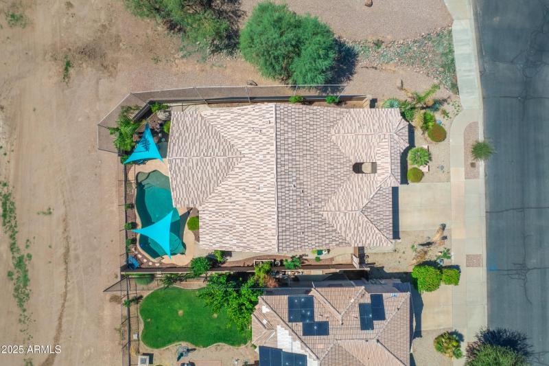 56_909_agent_drone-hdr