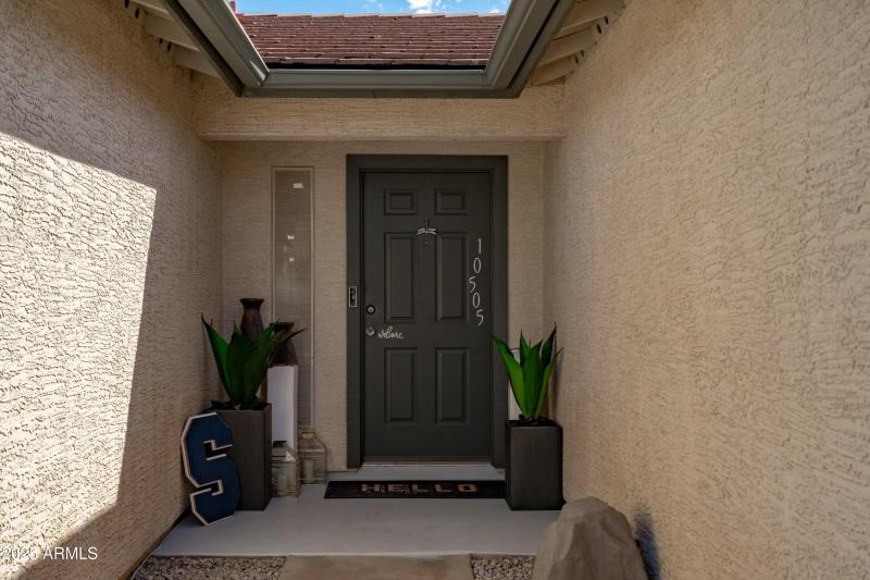 06-Front Entry