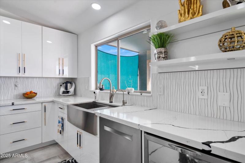 18-Kitchen