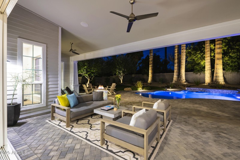 Pool with fiber optics
