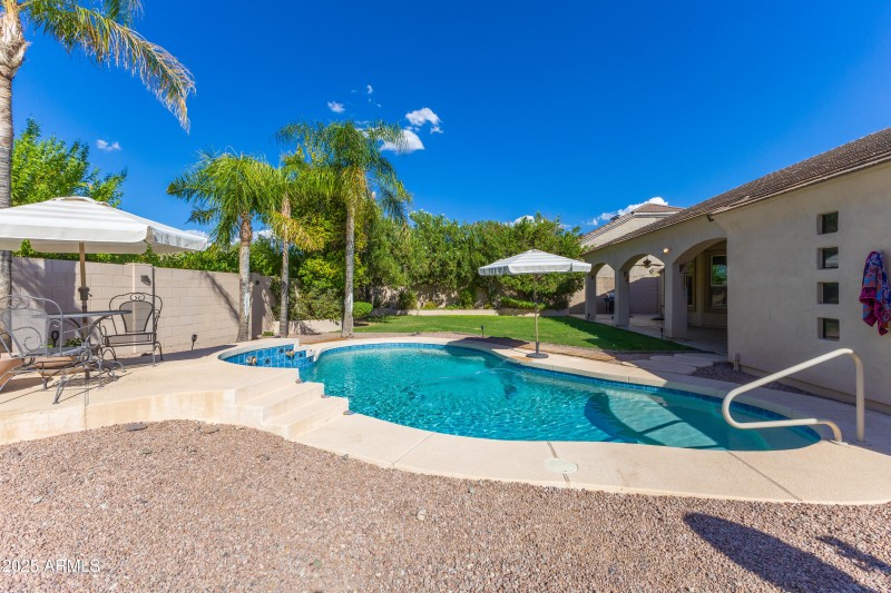 6302 E Hermosa Vista Dr-35