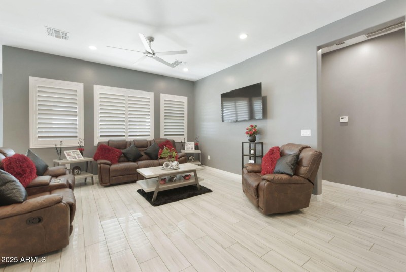 28-web-or-mls-_DSC0896