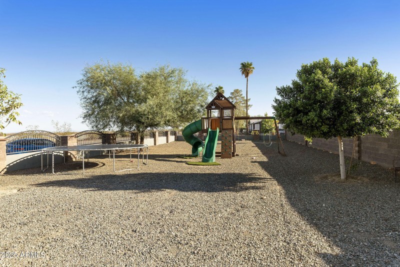 55-web-or-mls-_DSC0952