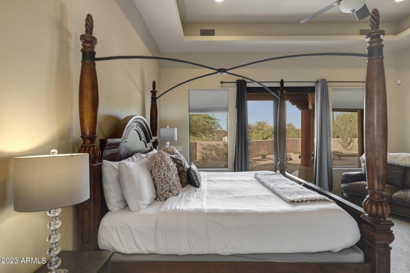 29-web-or-mls-14214-e-gamble-ln