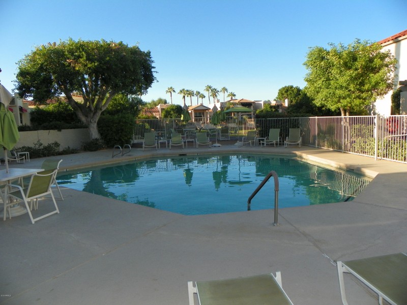 denz 22 furnished rentals scottsdale ran