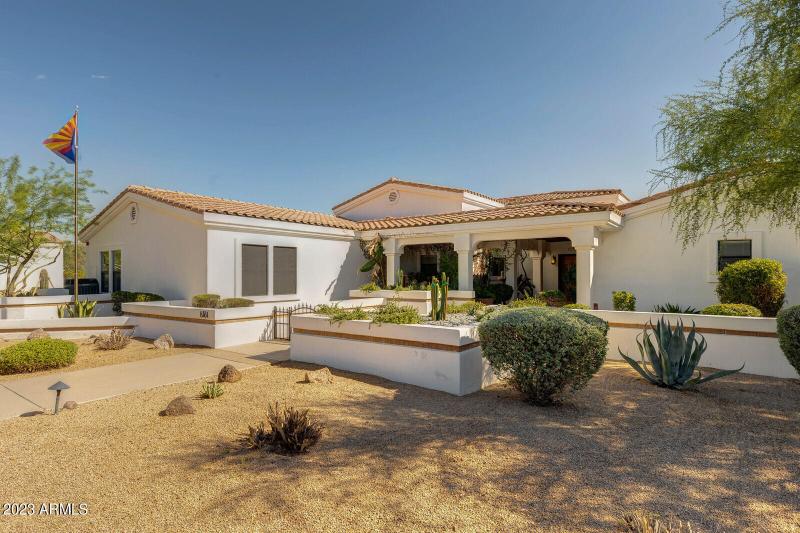 05_8161_E_Alameda_Rd__005_mls