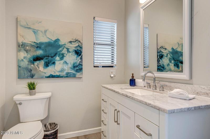 55_8161_E_Alameda_Rd__055_mls