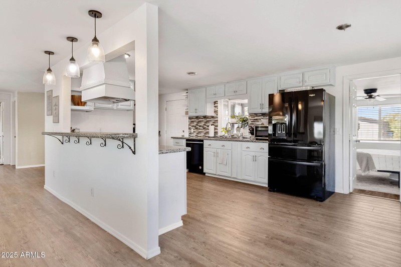 15-Kitchen (1)