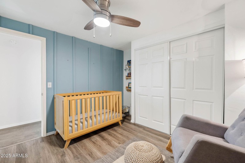 30-Bedroom 3 (2)